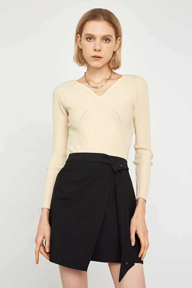 Braulia Beige Rib Sweater