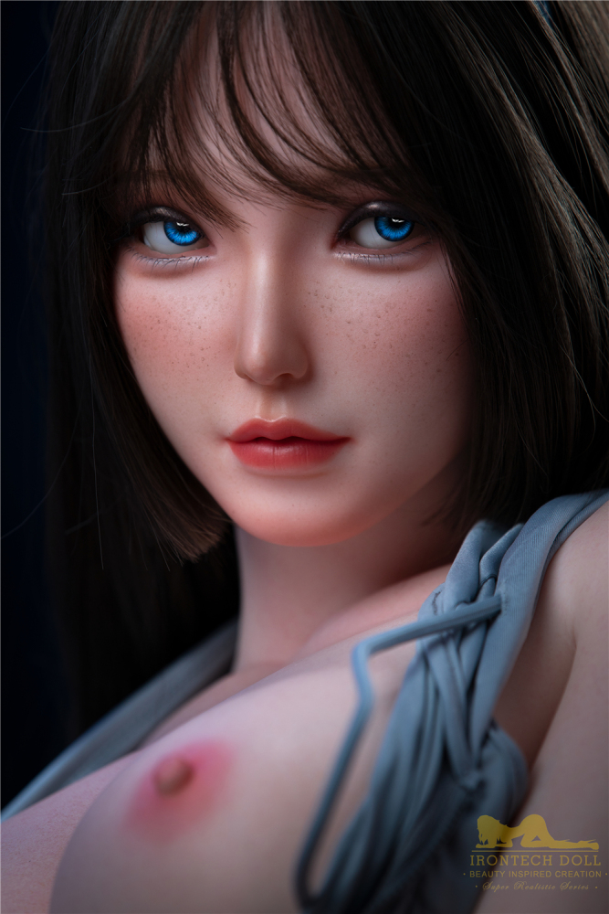 5ft4.5 E-Cup Blue Eye Sexy Freckle Bunny Girl Irontechdoll Ultra Lifelike Silicone Sex Doll Yu