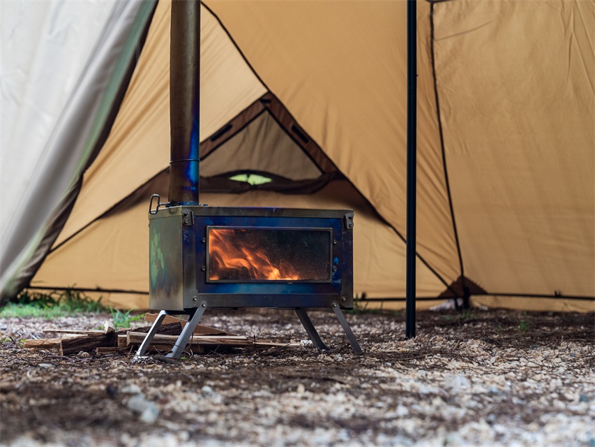 How to Clean Glasses of Titanium Wood Stoves?