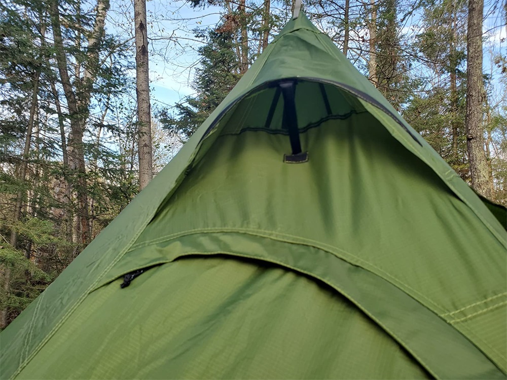 top-ventilated design of solo hot tent