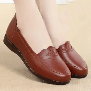 Genuine Leather Mama Shoes Women's Soft-soled Comfortable Leather Shoes with Cow-tendon Sole Non-slip Round-toe Middle-aged and Elderly Women's Flat Shoes