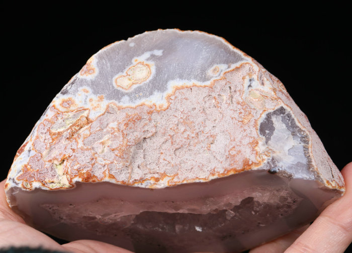 3.6 '' Geode Cluster Agate P1163