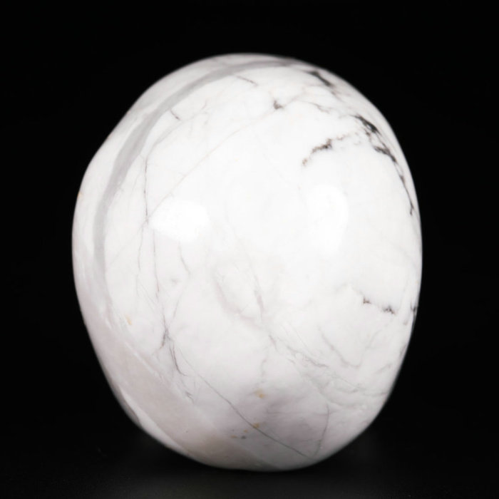 2.0''Howlite B8