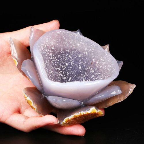 4.2'' Geode Cluster Agate Z399