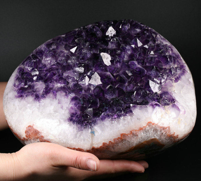 10.5 '' Geode Cluster Amethyst N96