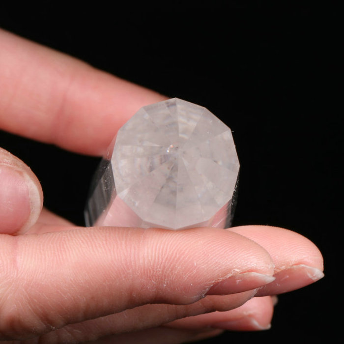 6.2 '' Clear Quartz Crystal N163