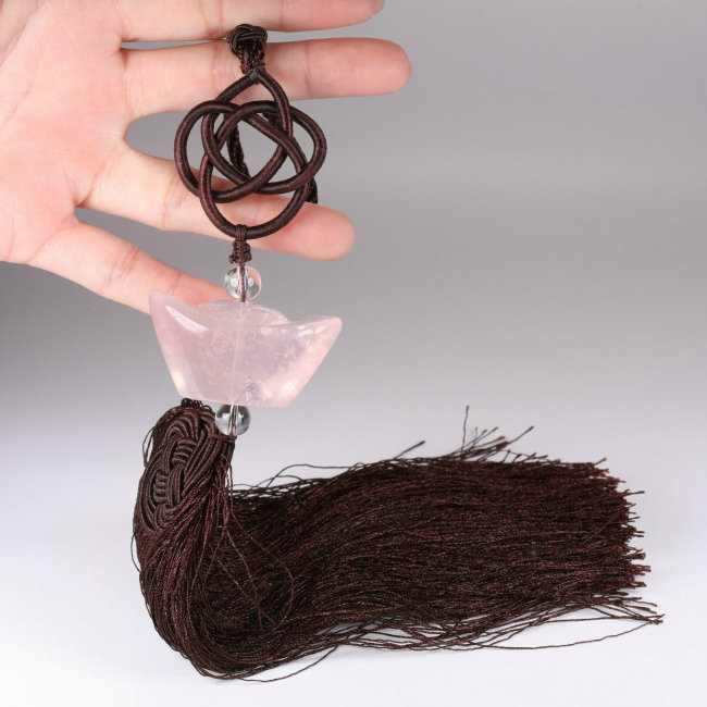 1.8 '' Rose Quartz Crystal P43