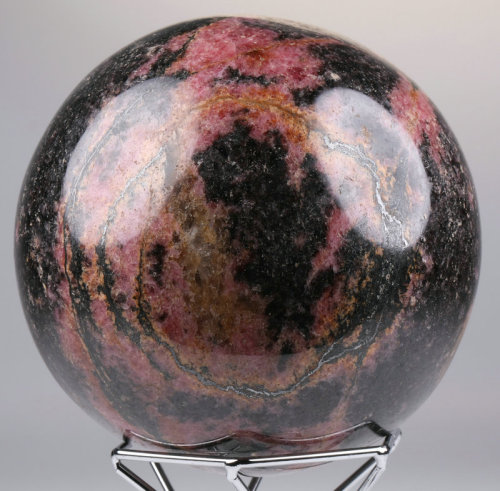3.4 '' Canada Pink & Black Rhodonite Q1163