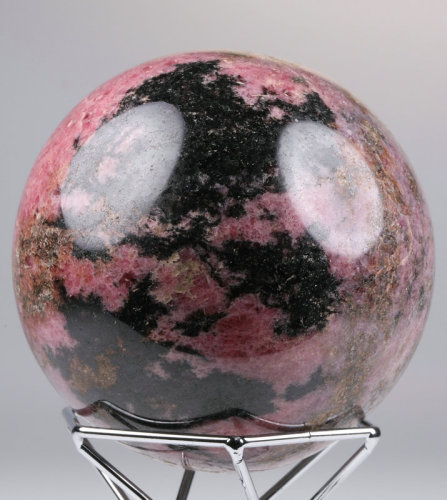 2.9 '' Canada Pink & Black Rhodonite Q1170