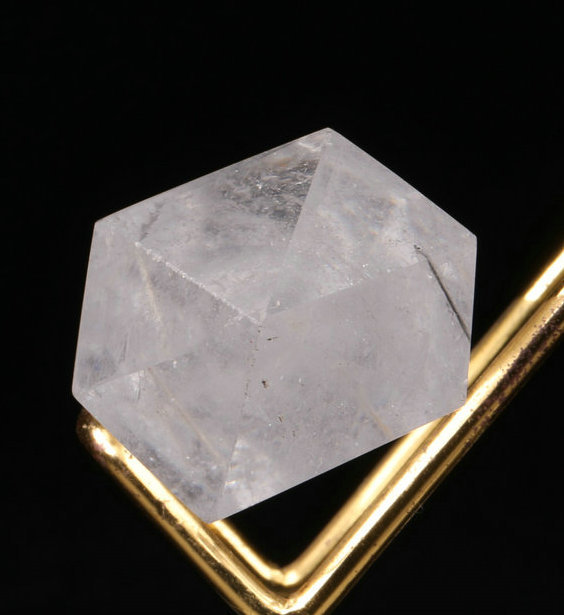 3.2 '' Clear Quartz Crystal Q1741