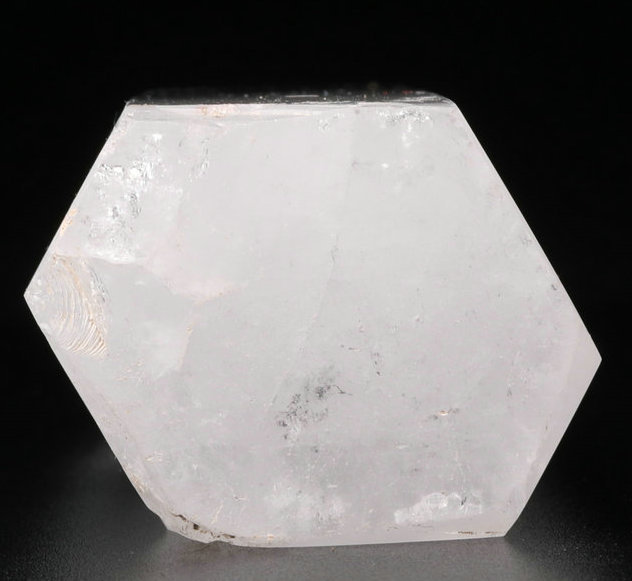 4.7 '' Clear Quartz Crystal Q1752
