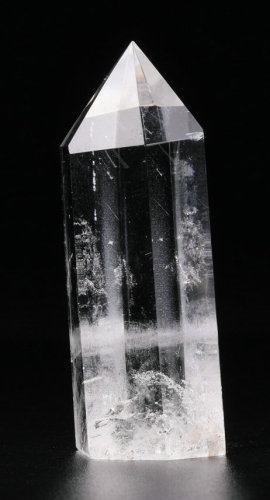 1.9 '' Clear Quartz Crystal Q1749