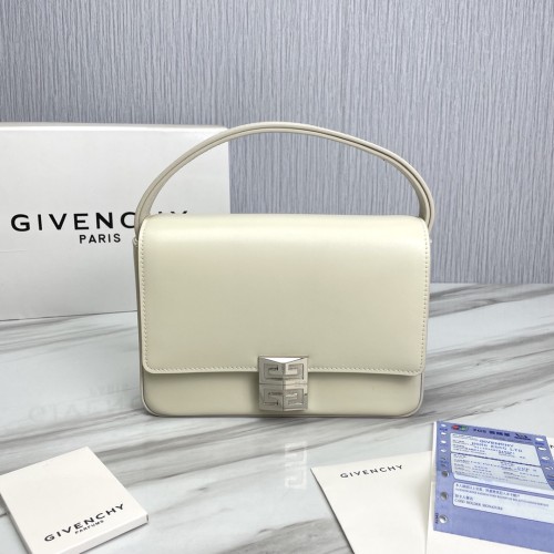 Givenchy Medium 4G bag In 4G Leather