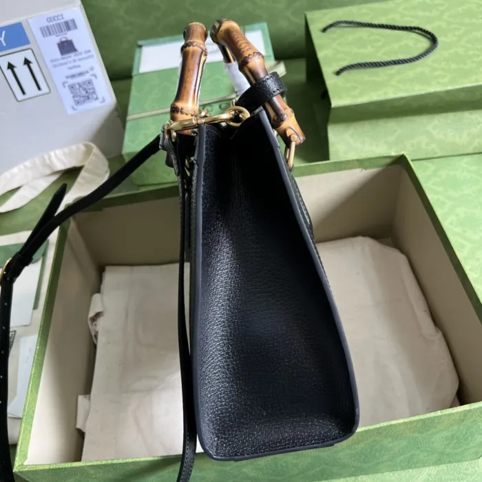 Gucci Top luxury Medium bamboo handle Handbag Bags 655661 660195