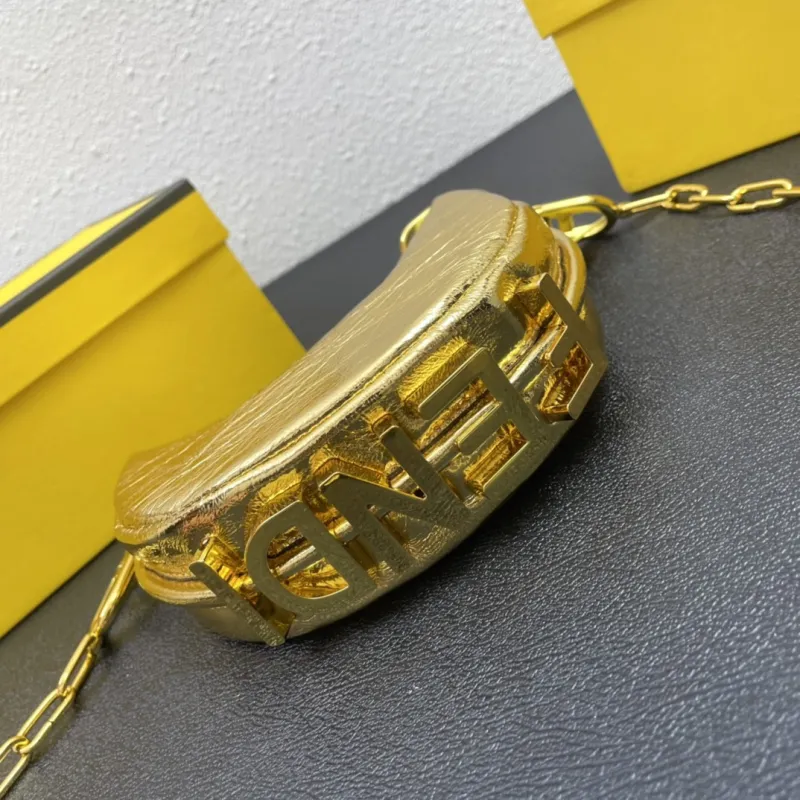 Fendi7AS089 22PJ591
