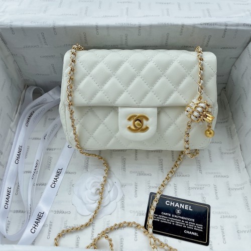 chanel1053largePYD091