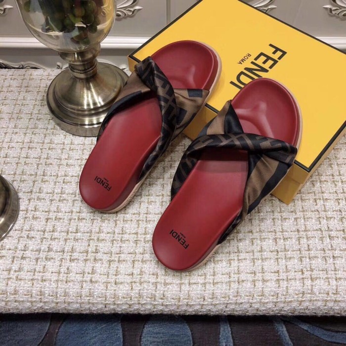 Fendi 丝巾拖002