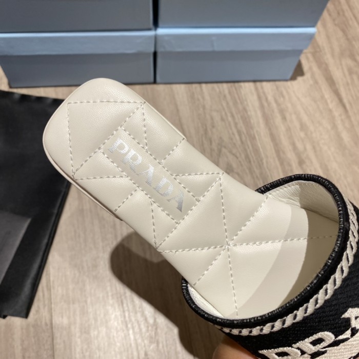 Prada shoes 024 XM 012