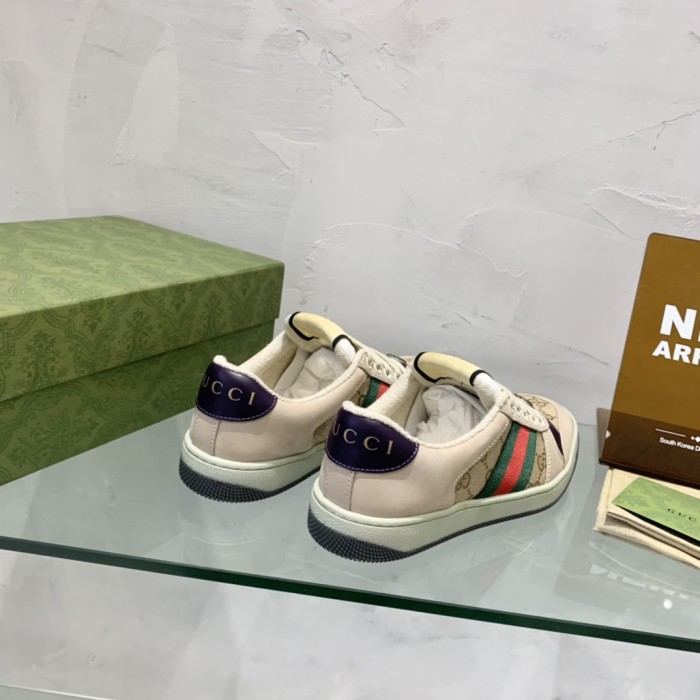 Gucci 004 Casual shoes XM 082 02