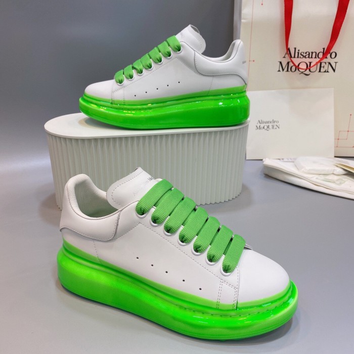Alexander McQUEEN 001 Casual shoes XM 063