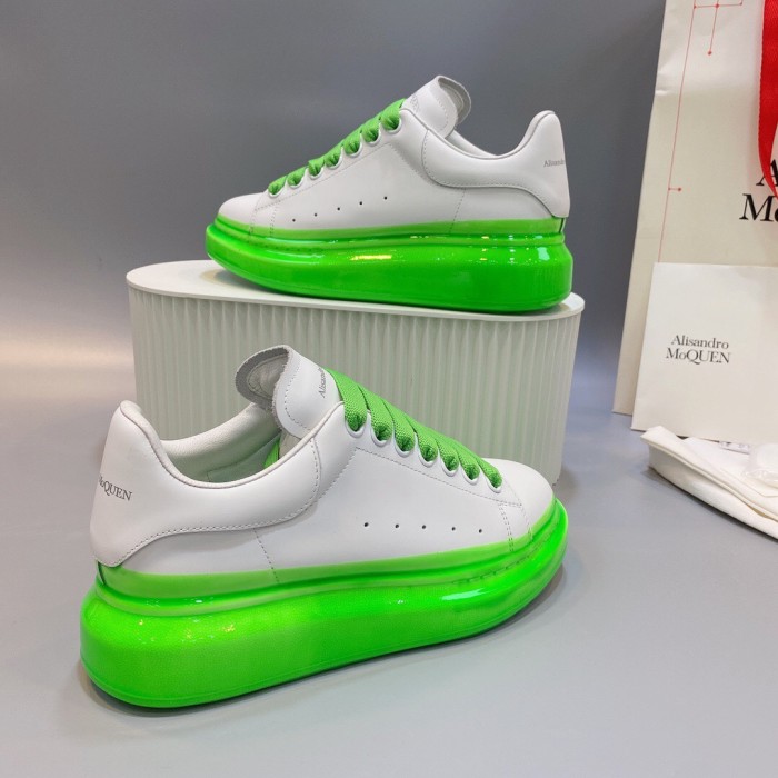 Alexander McQUEEN 001 Casual shoes XM 063