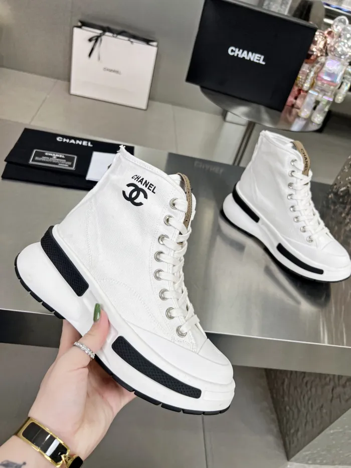 Chanel 009 Casual shoes XM042
