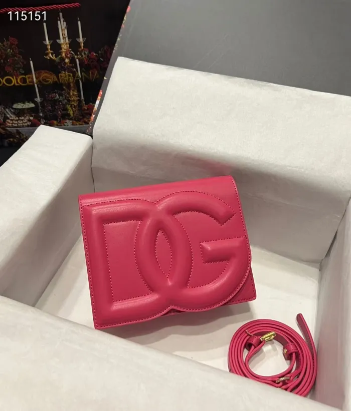 D&G 003 Red LM022 20cm