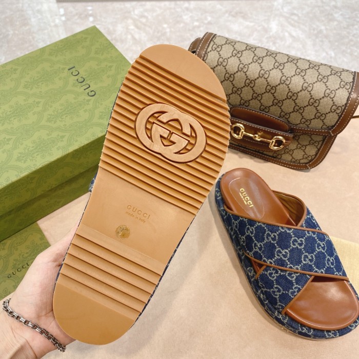Gucci shoes 025 XM012