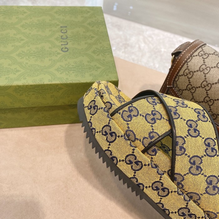 Gucci shoes 025 XM012
