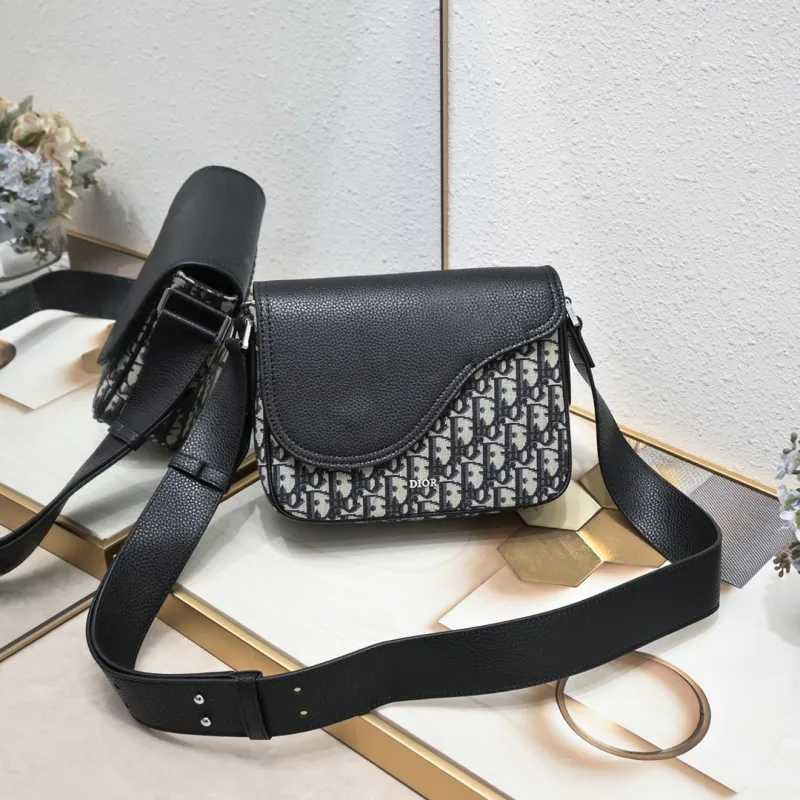 Dior Mini Saddle Messenger Bag 1034 XB012 23cm