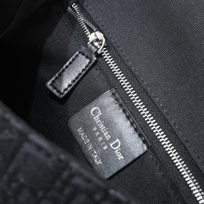 Dior Messenger Bag 4401 LM081 23cm