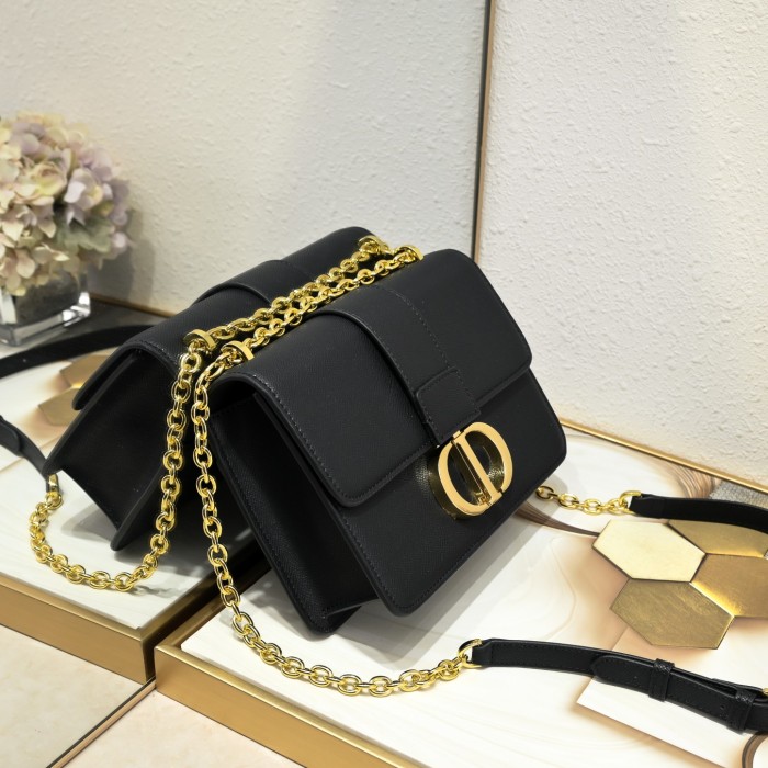30 Montaigne Chain Bag Black 1005 XB081 25cm