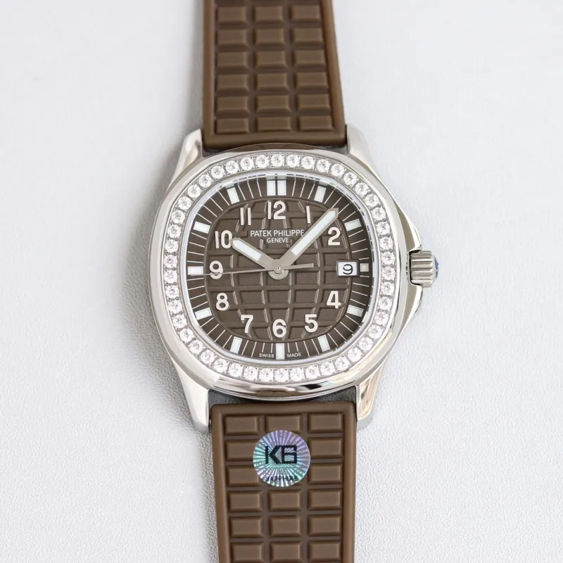 PATEK PHILIPPE AQUANAUT 5067 35.6mm