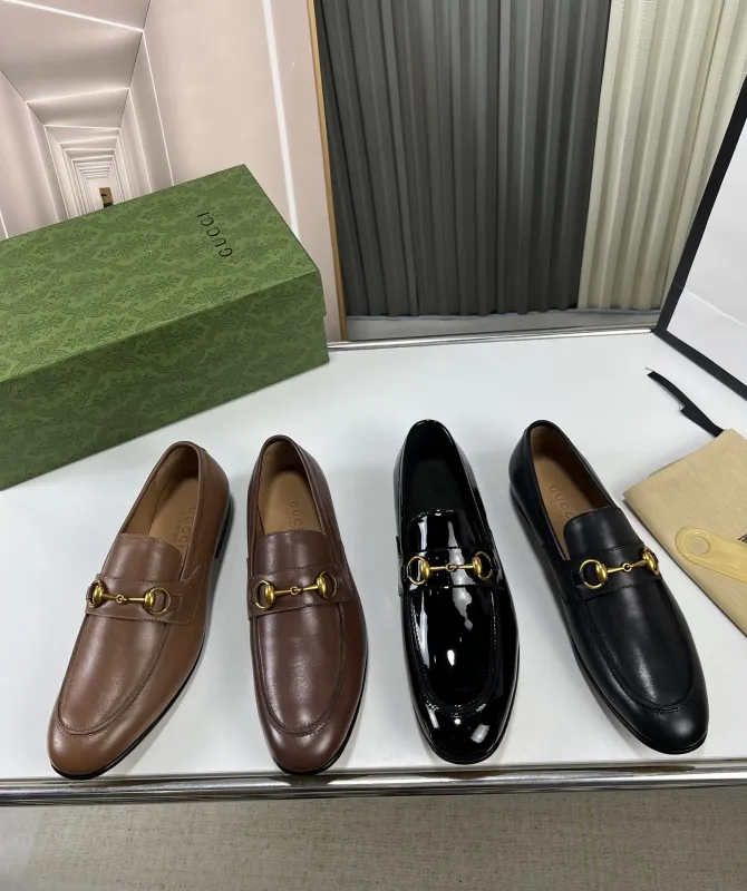 Gucci 024 Casual shoes XM053