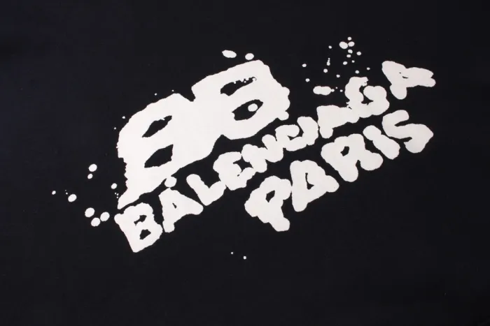 Balenciaga Sweatshirts 042
