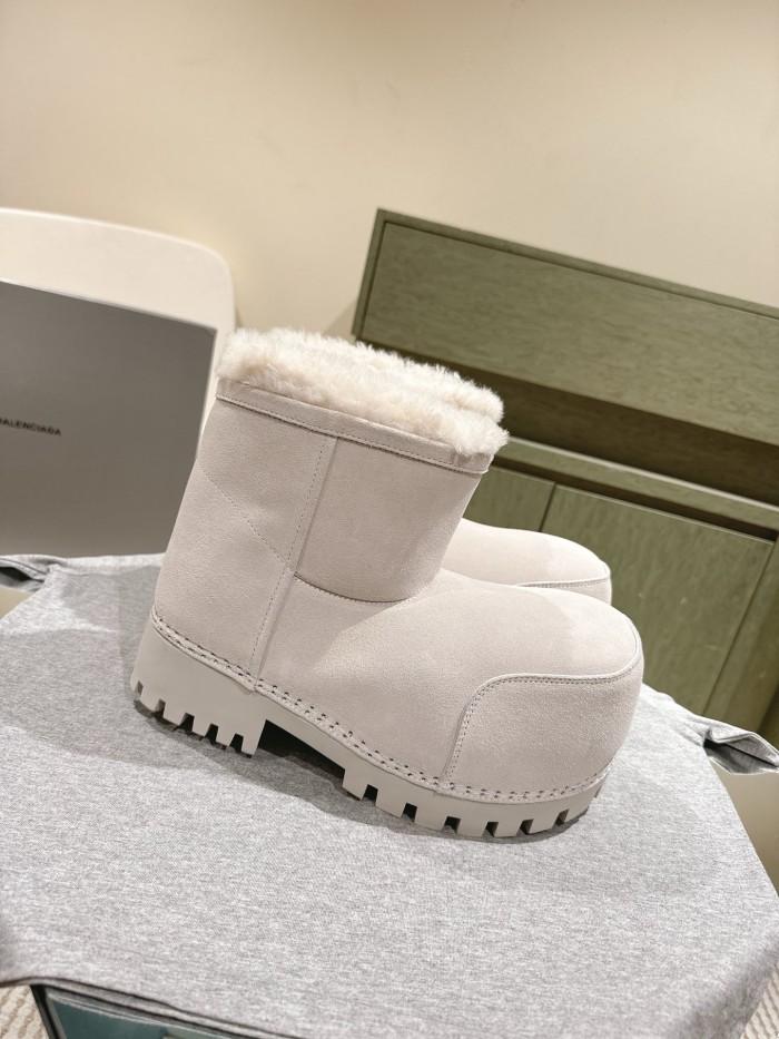 Balenciaga boots 002 HL024