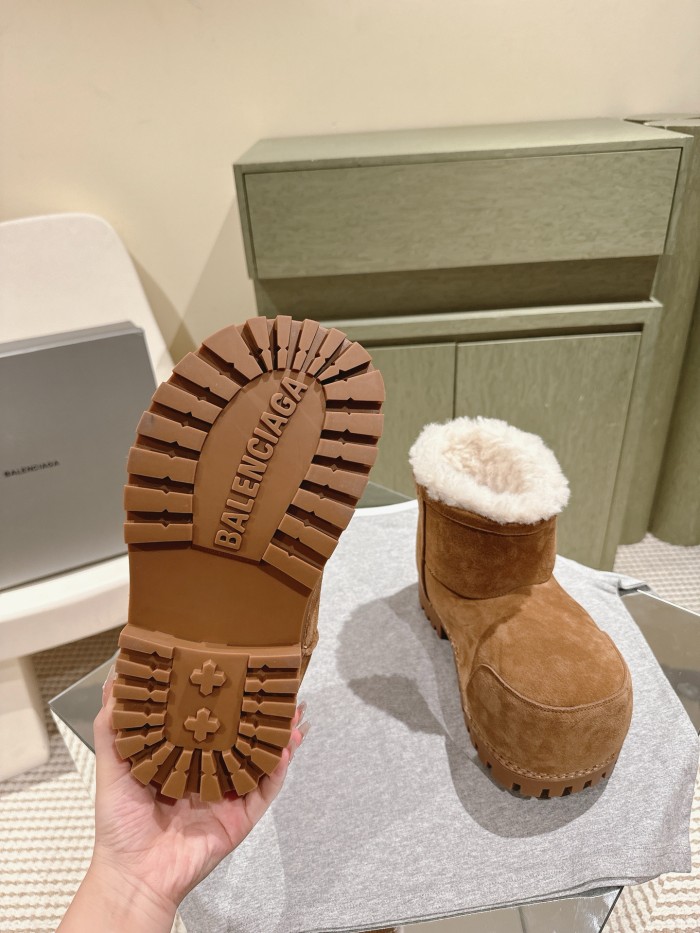 Balenciaga boots 002 HL024