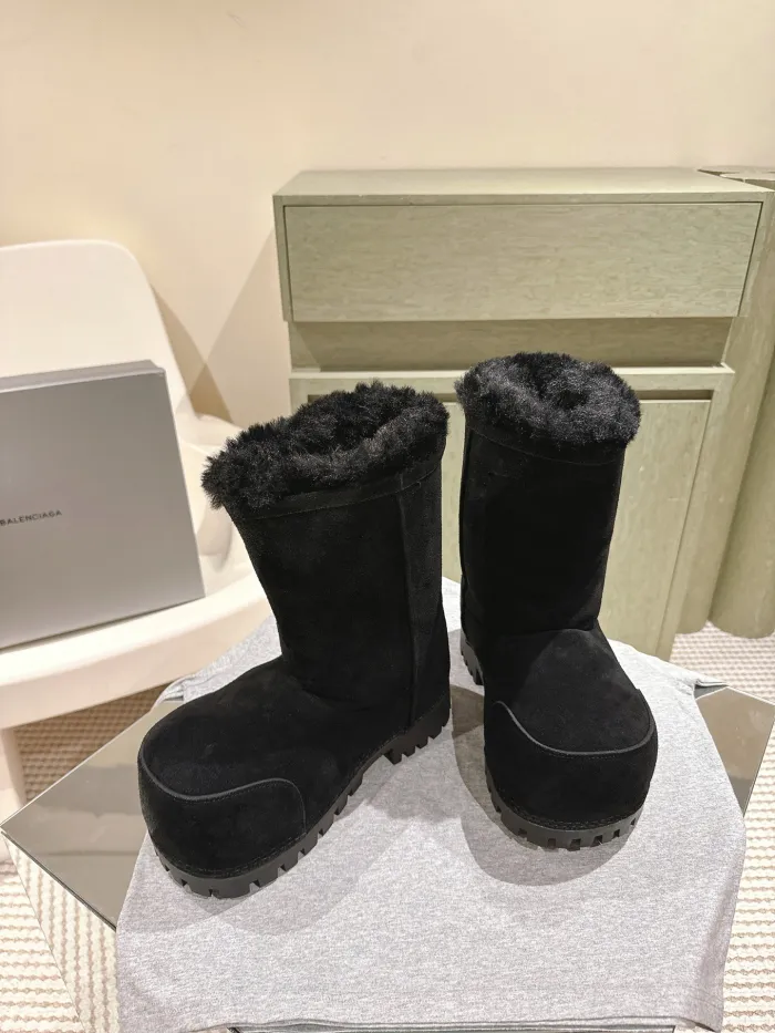 Balenciaga boots 003 HL084