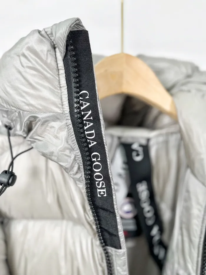 Canada Goose Down Jacket E4 FYZ004