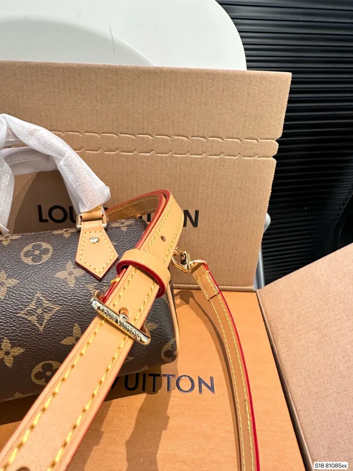 LV Nano Speedy Bag 81085 LLS551 16cm