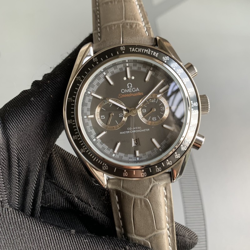 OMEGA Speedmaster 44mm