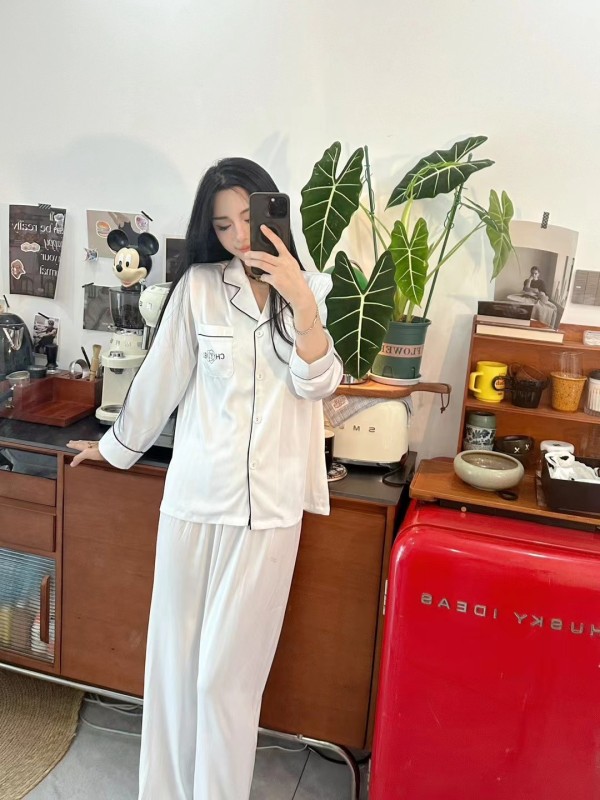 Chanel Loungewear 001