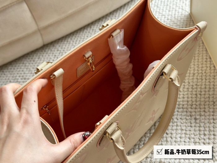 LV Onthego Bag 070 DB012 35cm