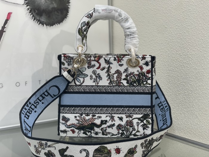 10A + top quality Dior Medium Lady D-Lite Bag 9920 LM003 24cm
