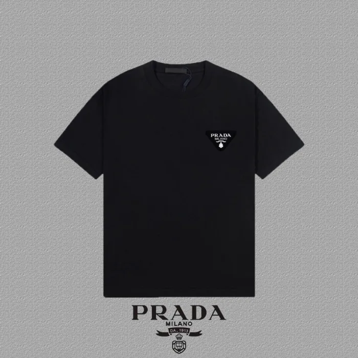 Prada T-Shirts 001