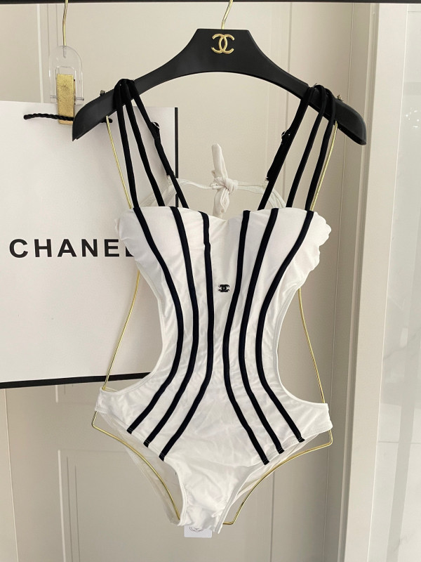 Chanel Swimsuit 016