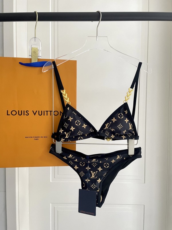 LV Swimsuit 001