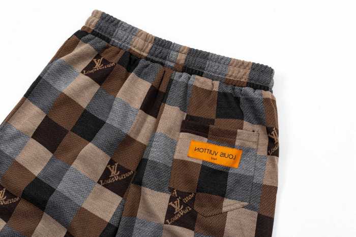 LV Shorts 015