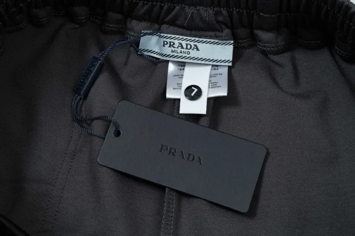 Prada Shorts 011