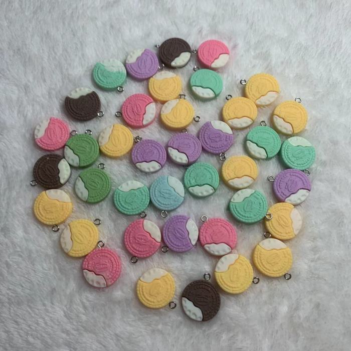 biscuit charm(10pcs)